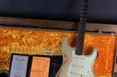 Fender 2018 Namm Ltd Edition Custom Shop Heavy Relic 62 Stratocaster Vintage Blonde over 3 Tone Sunburst.jpg